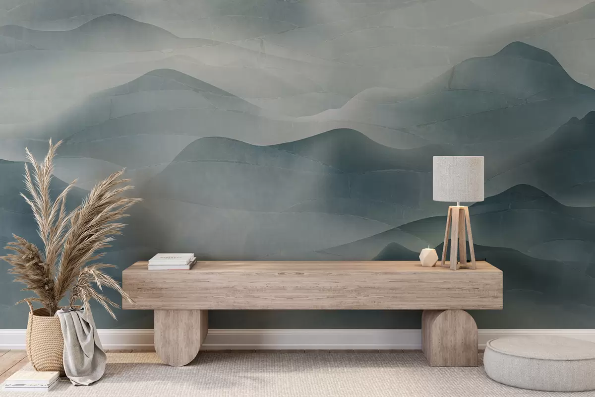 murales de pared Paisaje de montaña con colinas y niebla que crean una escena serena y atmosférica. w01254
