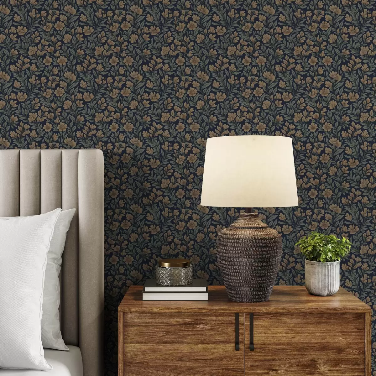 Papel pintado Flores naranjas sobre fondo azul oscuro en estilo vintage a00200