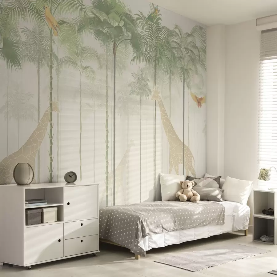 murales de pared Jirafas y aves tropicales entre altas palmeras w04400