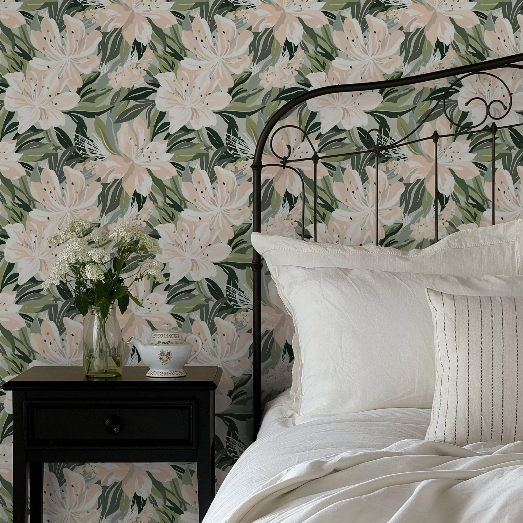 murales de pared Grandes flores color crema sobre fondo verde claro a00646