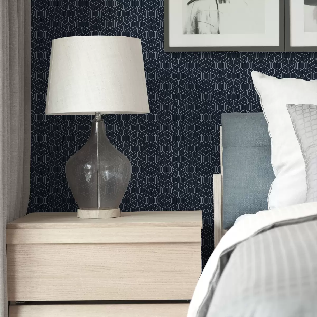 Papel pintado Celosía geométrica de cubos en azul marino oscuro a01066v1
