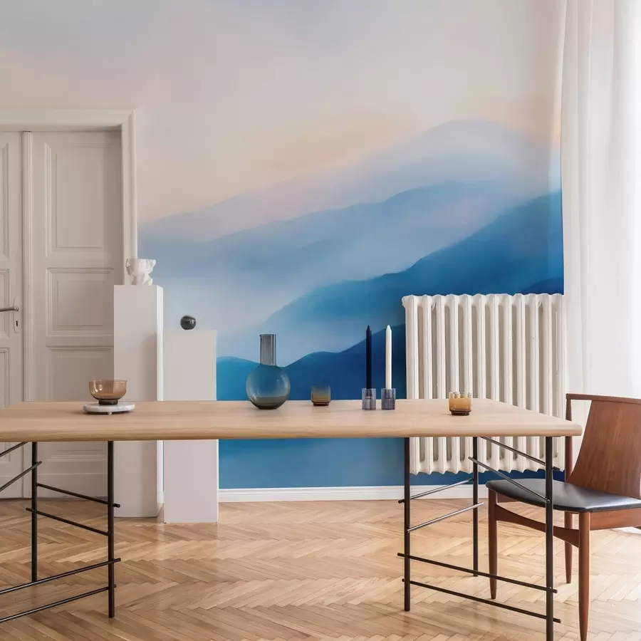 murales de pared Montañas pintadas en acuarela en tonos azules suaves, con degradados etéreos y una gran profundidad atmosférica w05605
