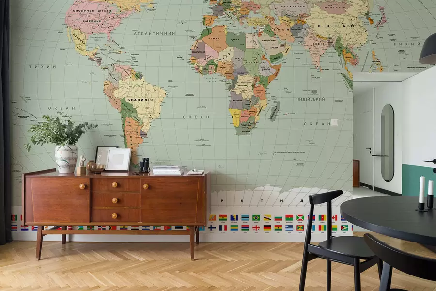 murales de pared Un mapa político del mundo a color con banderas, en ucraniano c00004ukv1